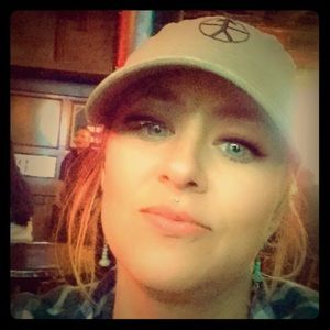 Meet your Posher, Jocelyn